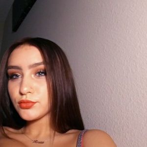 Meet your Posher, Roxie